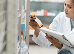 Máster en Industria Farmacéutica: cómo elegir la mejor formación en 2025